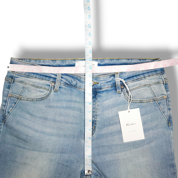NWT Kancan High Rise Step Hem Skinny Denim Jeans Sz. 32x28 Light Stone Blue - Picture 7 of 9